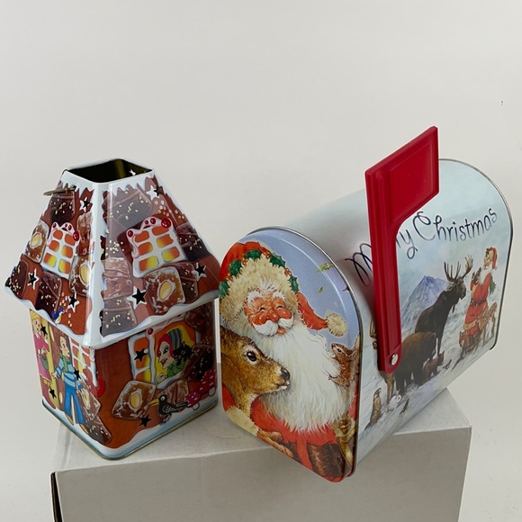 ❤️5/$25 TIN BOX CO. Christmas Tin set of 2 - Picture 1 of 10